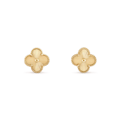 [⭐Glow]CLOVER MINI 9.5MM LASER EARRINGS