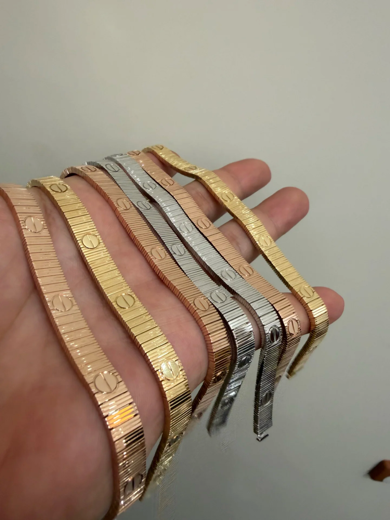 [⭐Glow]LOVE BRACELET 7 mm