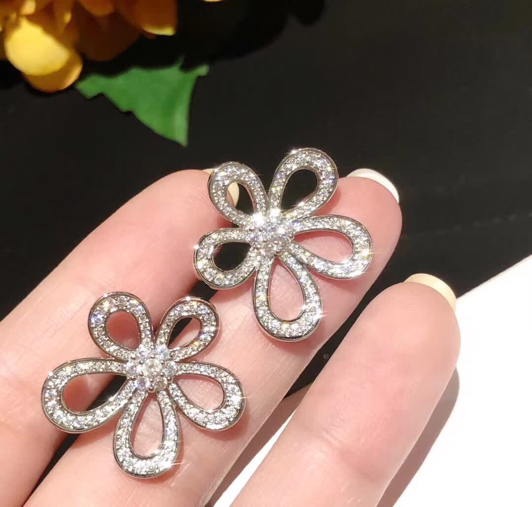 [⭐Glow]FLOWERLACE EARRINGS FULL DIAMONDS