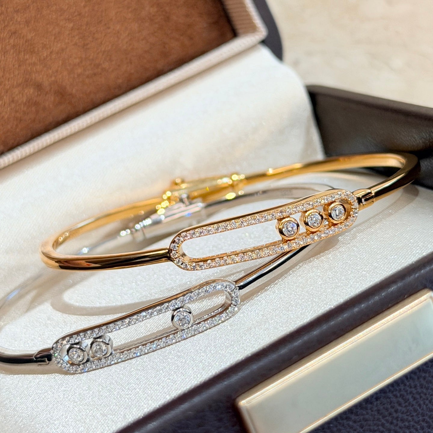[⭐Glow]Move Pavé Diamond Bangle Bracelet M