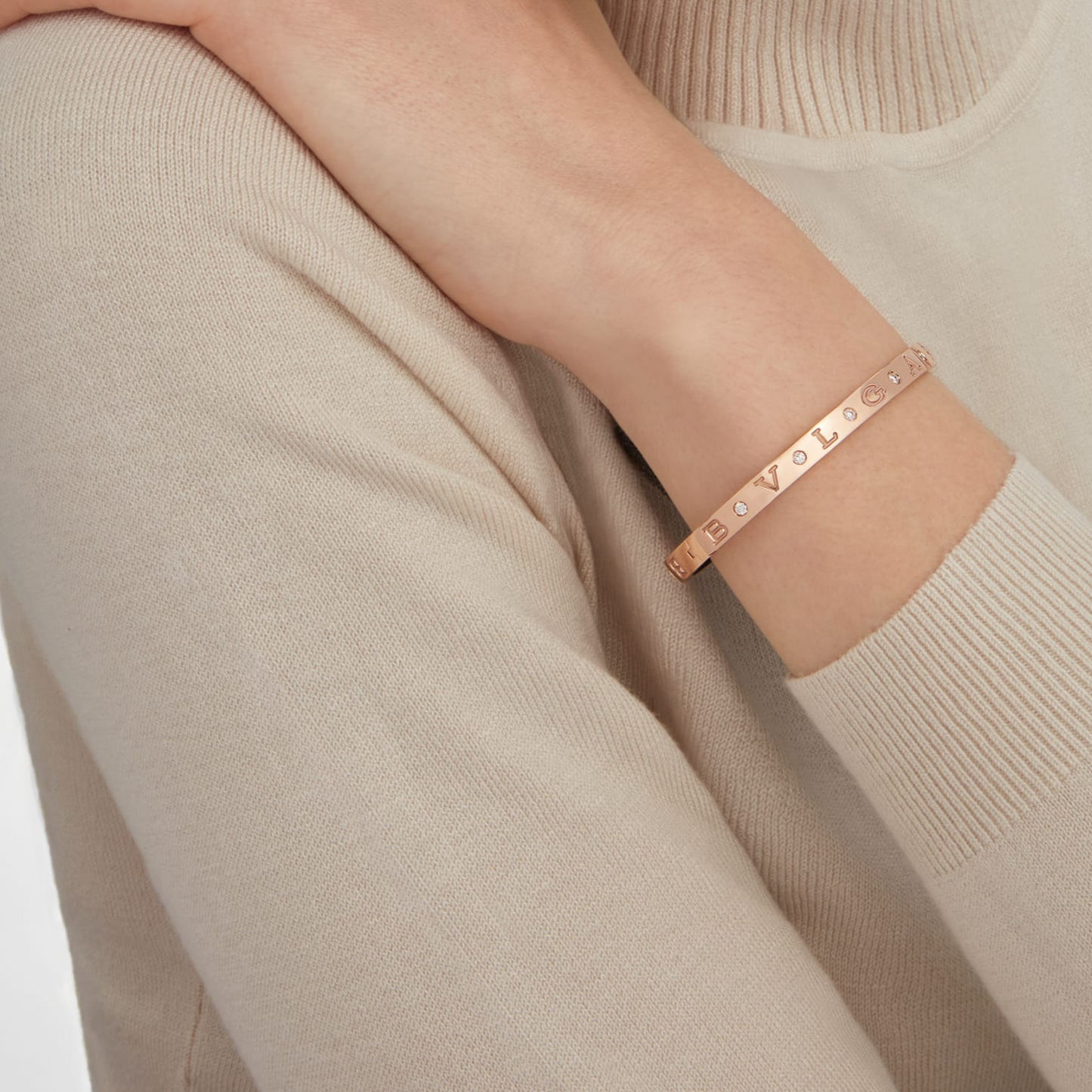 [⭐Glow]ZERO 1 PINK GOLD 12 DIAMONDS BRACELET