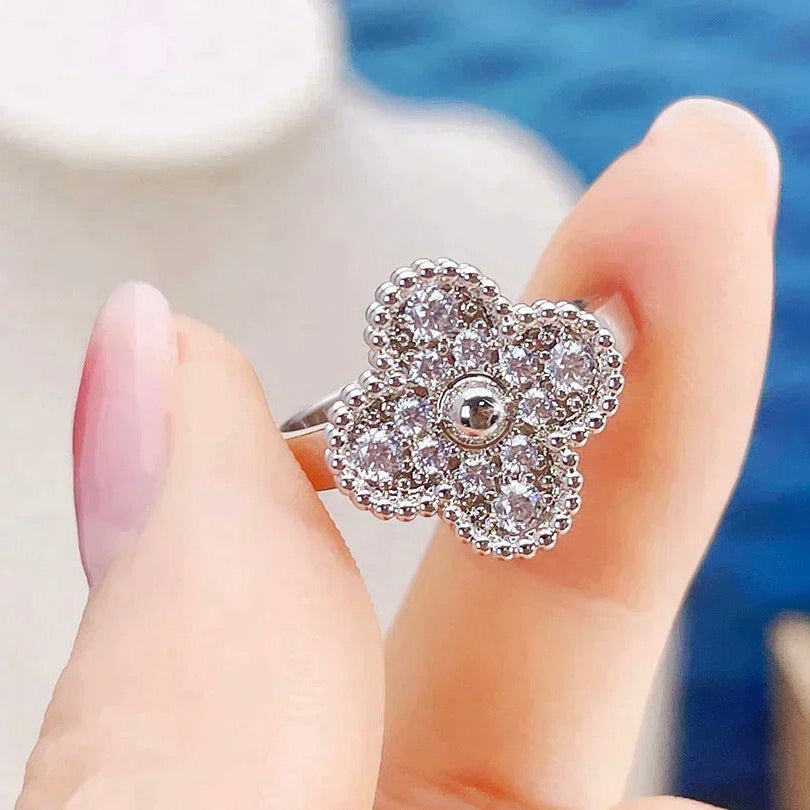 [⭐Glow]CLOVER DIAMOND RING