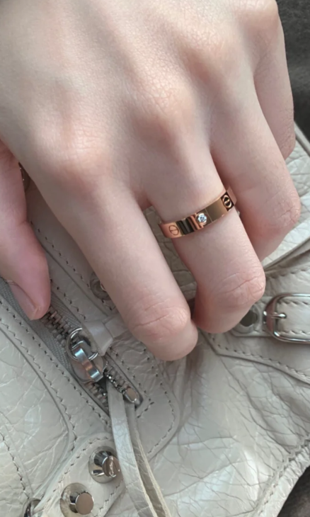 [⭐Glow]LOVE RING 4MM 1 DIAMOND