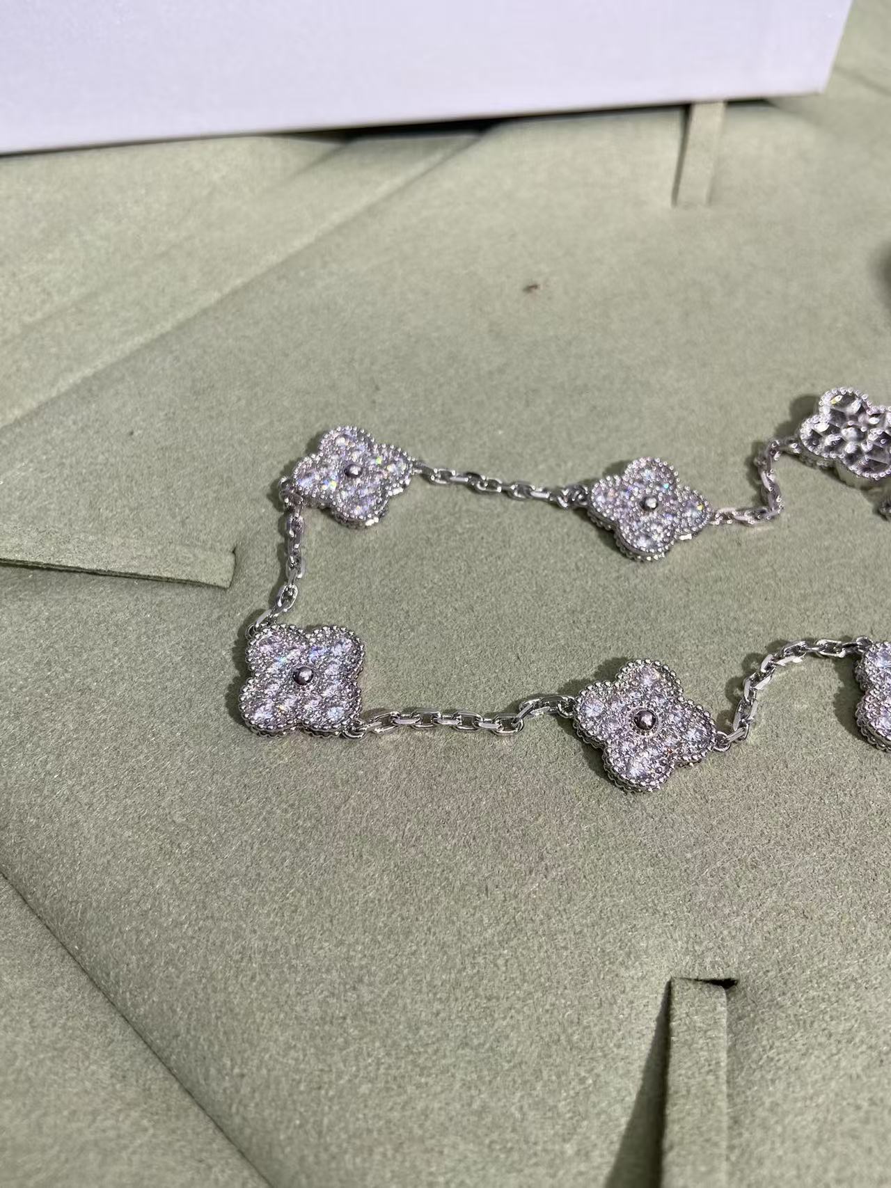 [⭐Glow]CLOVER 10 MOTIFS  FULL DIAMOND NECKLACE