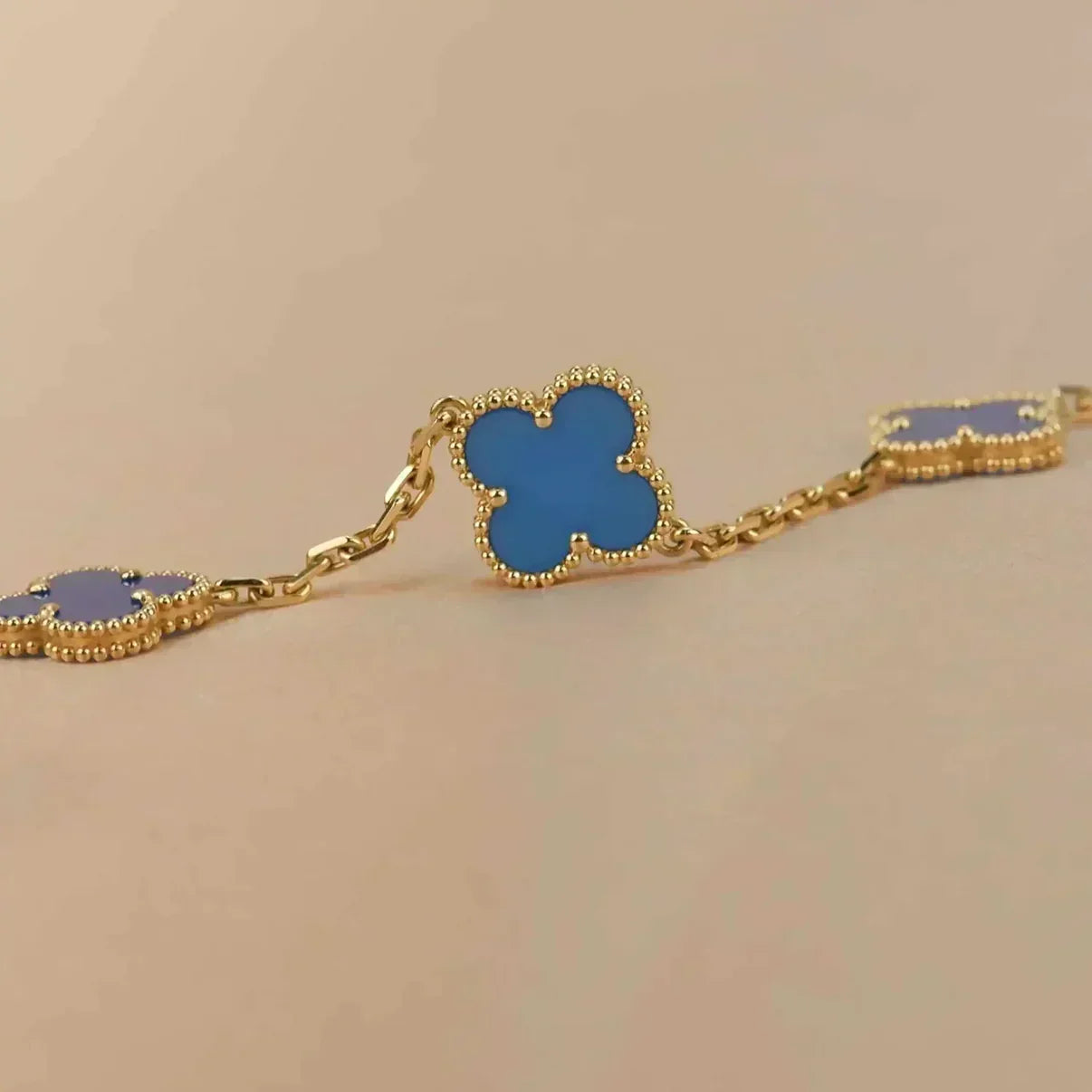 [⭐Glow] CLOVER 5 MOTIF BLUE AGATE BRACELET COLLECTION
