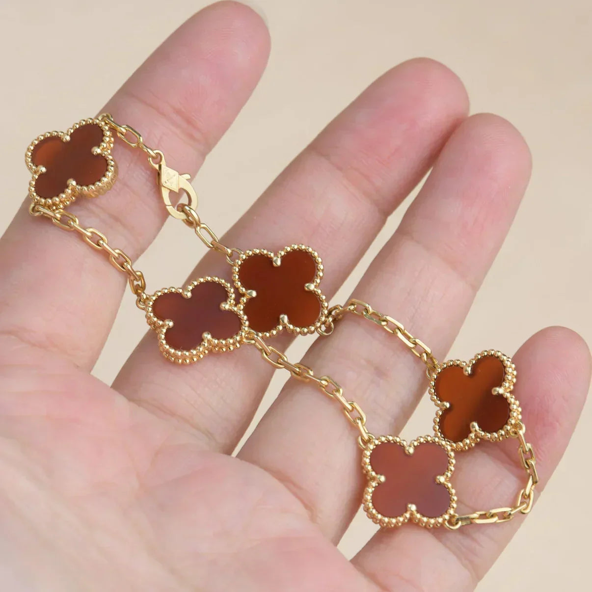 [⭐Glow] CLOVER 5 MOTIF RED CORNELIAN BRACELET COLLECTION