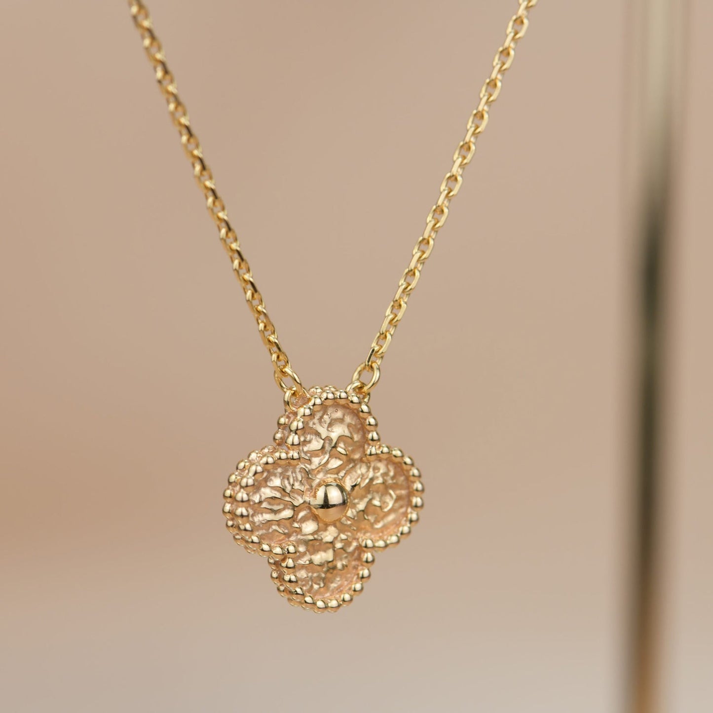 [⭐Glow]CLOVER 15MM  BRONZING NECKLACE