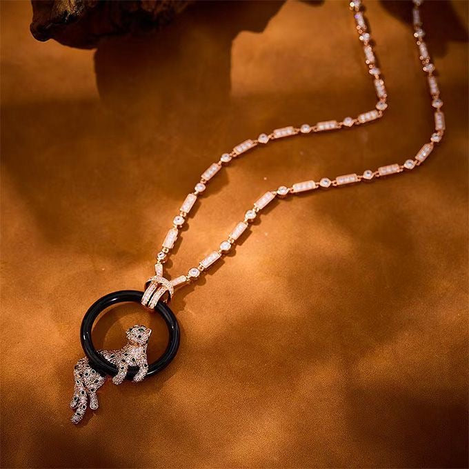 [⭐Glow jewelrys]NEW BLACK CIRCLE PANTHER FULL DIAMOND NECKLACE