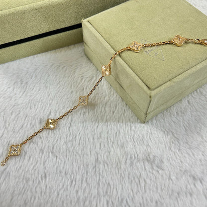 [⭐Glow]CLOVER 6 MOTIF DIAMOND LASER BRACELET