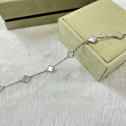 [⭐Glow]CLOVER 6 MOTIF WHITE MOP BRACELET