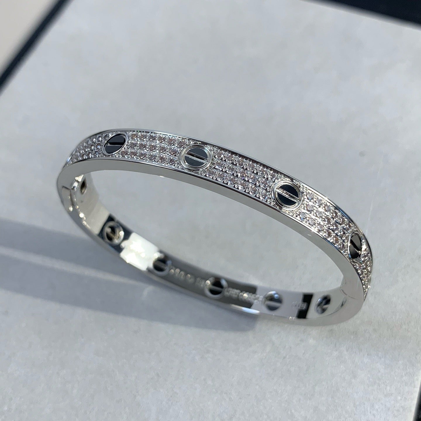 [⭐Glow]LOVE BRACELET 6.1MM DIAMOND-PAVED CERAMIC