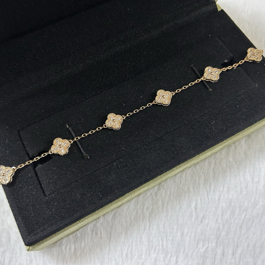 [⭐Glow]CLOVER 6 MOTIF DIAMOND BRACELET