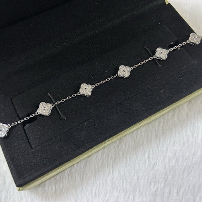 [⭐Glow]CLOVER 6 MOTIF DIAMOND BRACELET