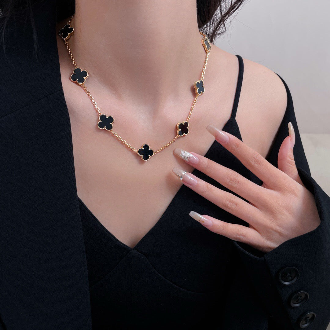 [⭐Glow]CLOVER 10 MOTIFS ONYX NECKLACE