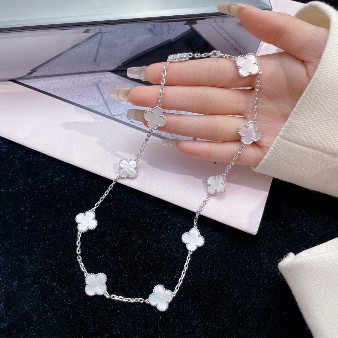 [⭐Glow]CLOVER 10 MOTIFS WHITE MOTHER OF PEARL NECKLACE