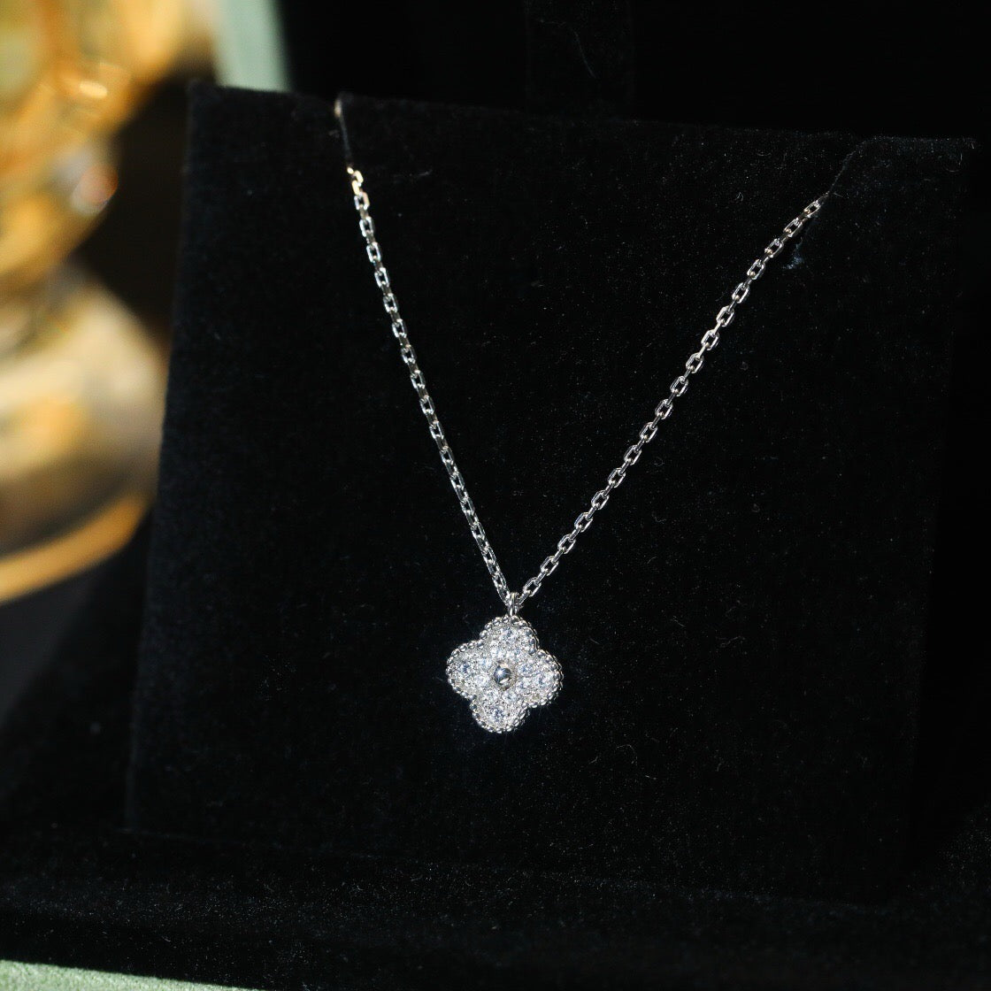 [⭐Glow]CLOVER MINI 9.5MM PENDANT DIAMOND NECKLACE