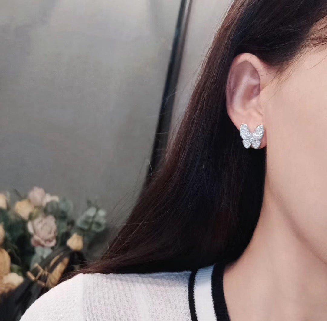 [⭐Glow]BUTTERFLY ALL DIAMOND EARRINGS