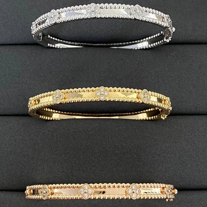 [⭐Glow]CLOVER BRACELET 4MM DIAMONDS