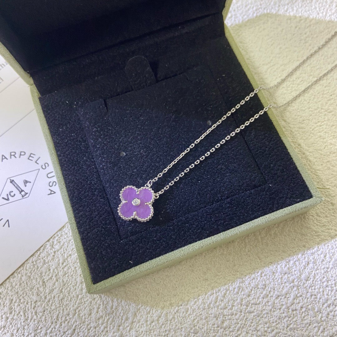 [⭐Glow Jewelry]CLOVER 15MM DIAMOND  PURPLE VIOLET NECKLACE