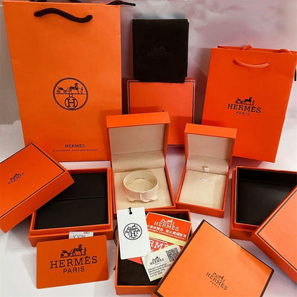 [⭐Glow]HM BRACELET NECKLACE RING BOX GIFT BAG
