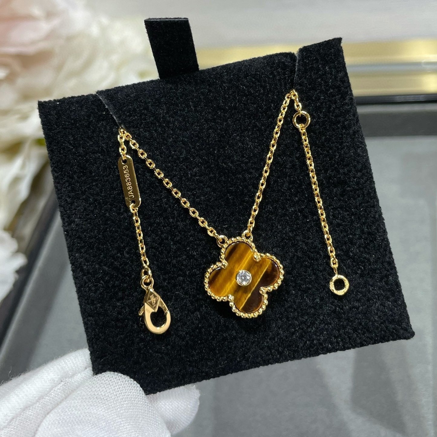 [⭐Glow]CLOVER 15MM DIAMOND AND YELLOW TIGER'S EYE AGATE necklace