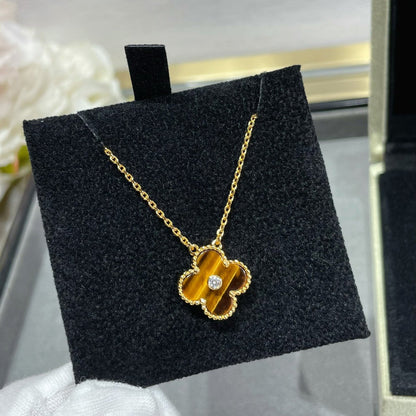 [⭐Glow]CLOVER 15MM DIAMOND AND YELLOW TIGER'S EYE AGATE necklace