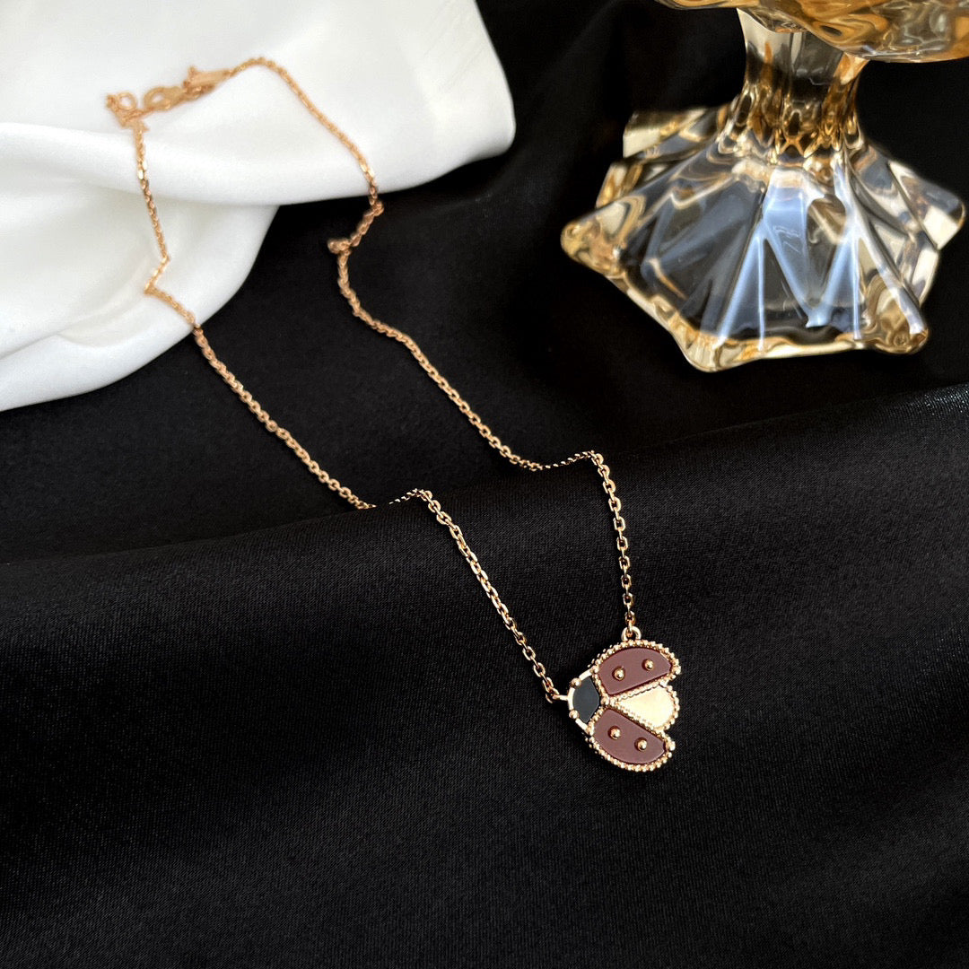 [⭐Glow]LUCKY  CARNELIANS LADYBUG NECKLACE