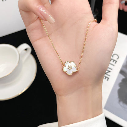 [⭐Glow]LUCKY WHITE MOP PLUM BLOSSOM  BRACELET