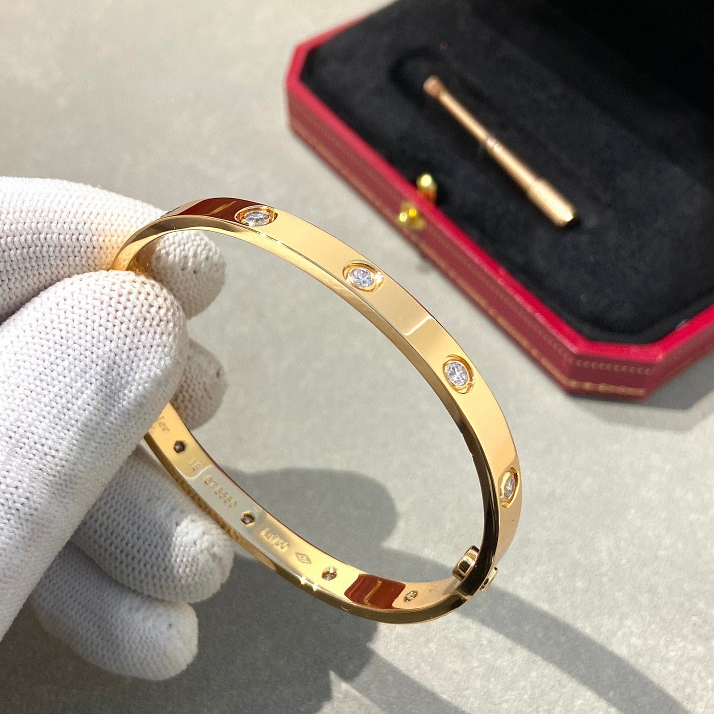 [⭐Glow]LOVE BRACELET 6.1MM 10 DIAMONDS