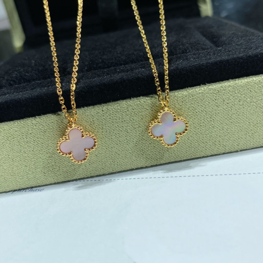 [⭐Glow]CLOVER 15MM PINK MOTHER-OF-PEARL SINGLE FLOWER NECKLACE