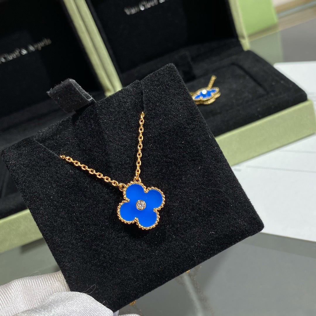 [⭐Glow]CLOVER 15MM DIAMOND AND BLUE AGATE NECKLACE
