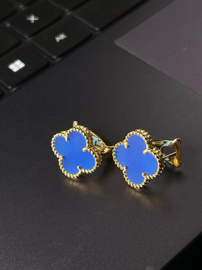 [⭐Glow] CLOVER LARGE (20mm) 1 MOTIFS BLUE MOP STUD EARRINGS