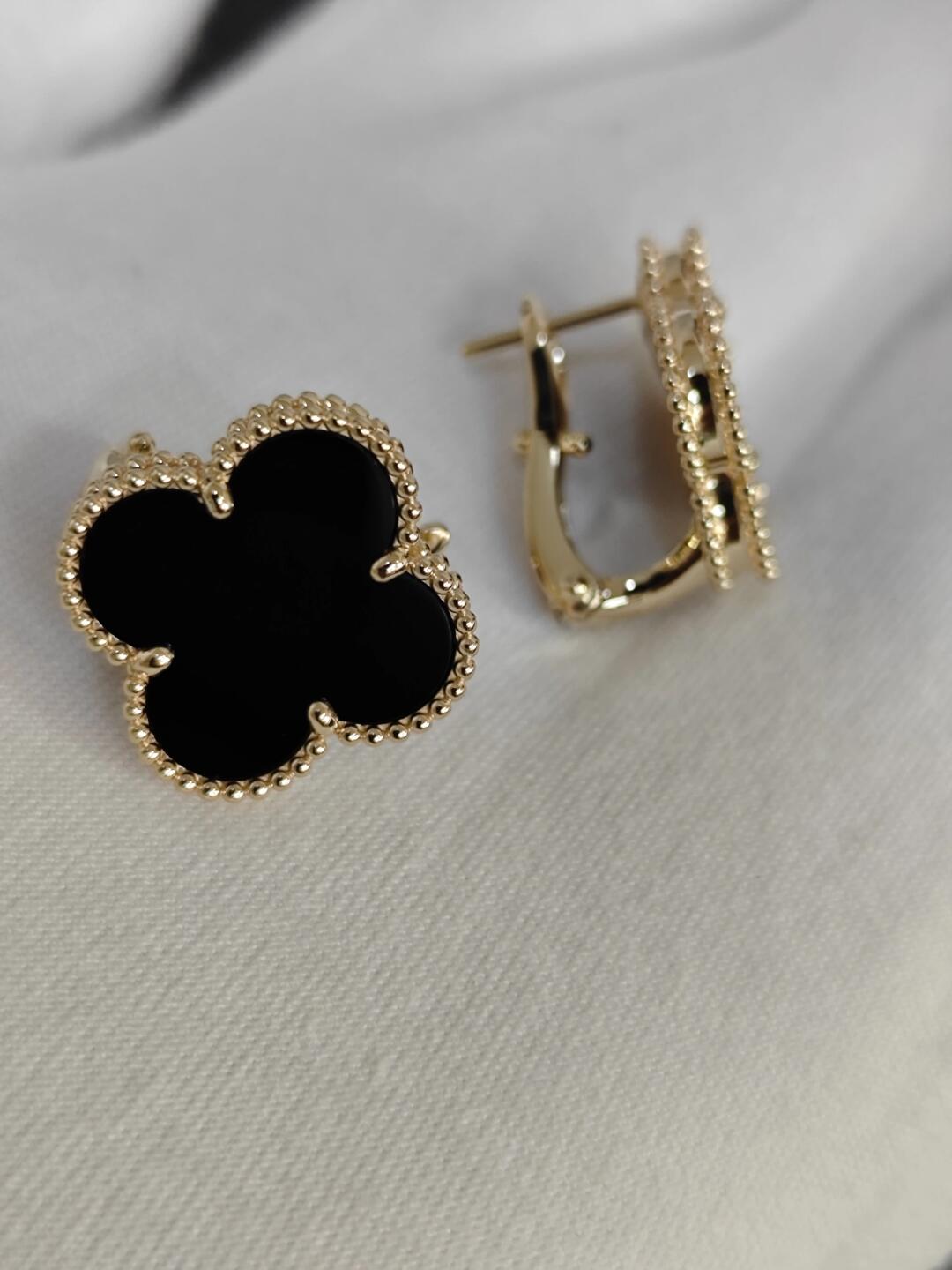[⭐Glow]CLOVER 20MM BLACK MOP EARRINGS