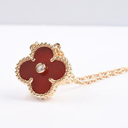 [⭐Glow]CLOVER 15MM DIAMOND CARNELIAN NECKLACE