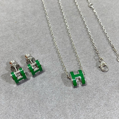 [⭐Glow]POP H GREEN NECKLACE SILVER AND GOLD