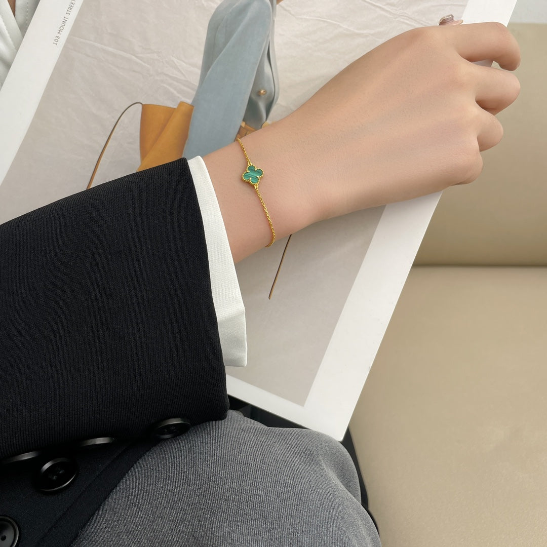 [⭐Glow]CLOVER BRACELET MALACHITE 1 MOTIF