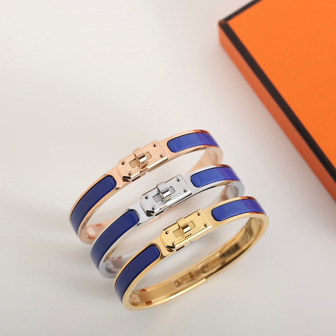 [⭐Glow]HM KELLY BLUE BRACELET