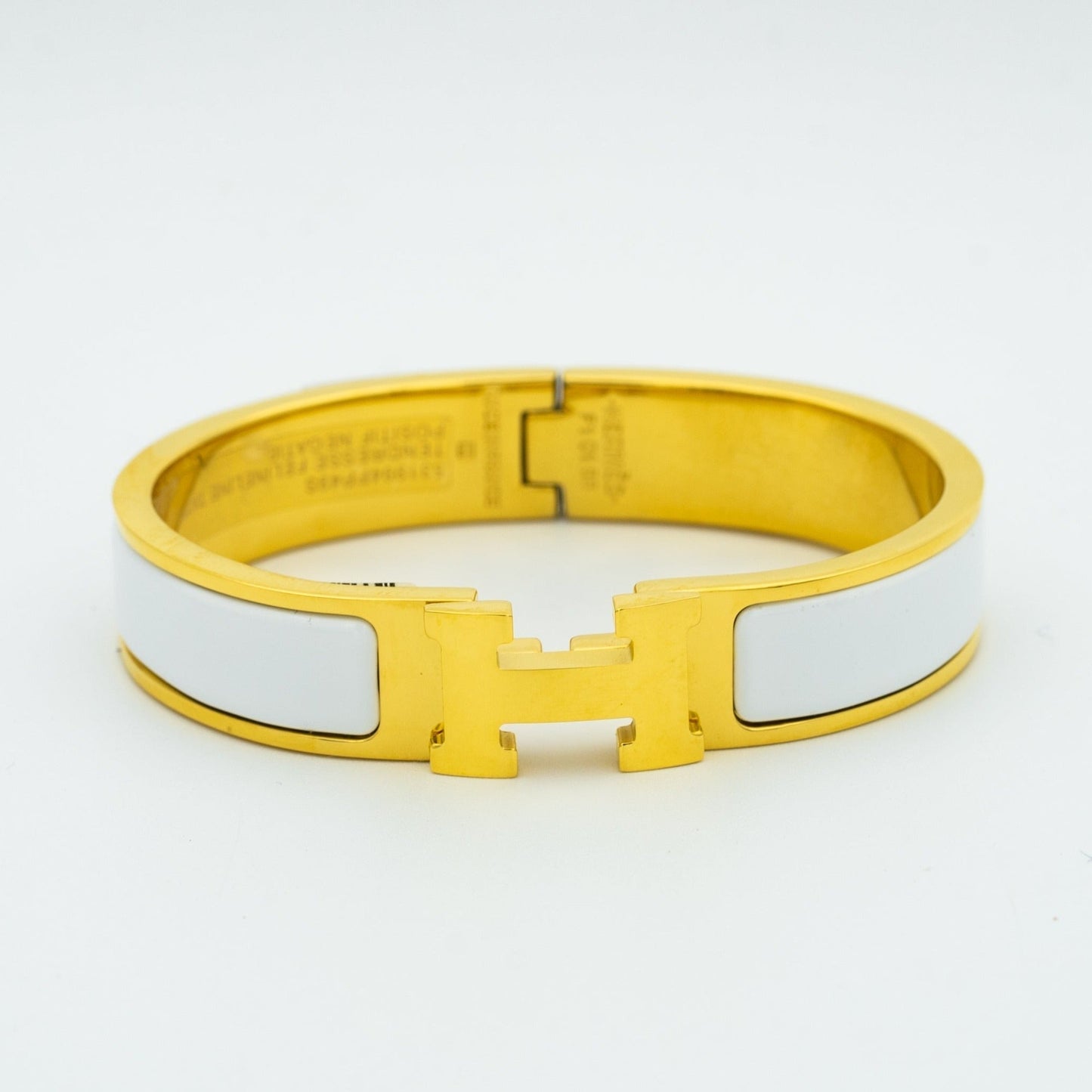 [⭐Glow]H WHITE BRACELET