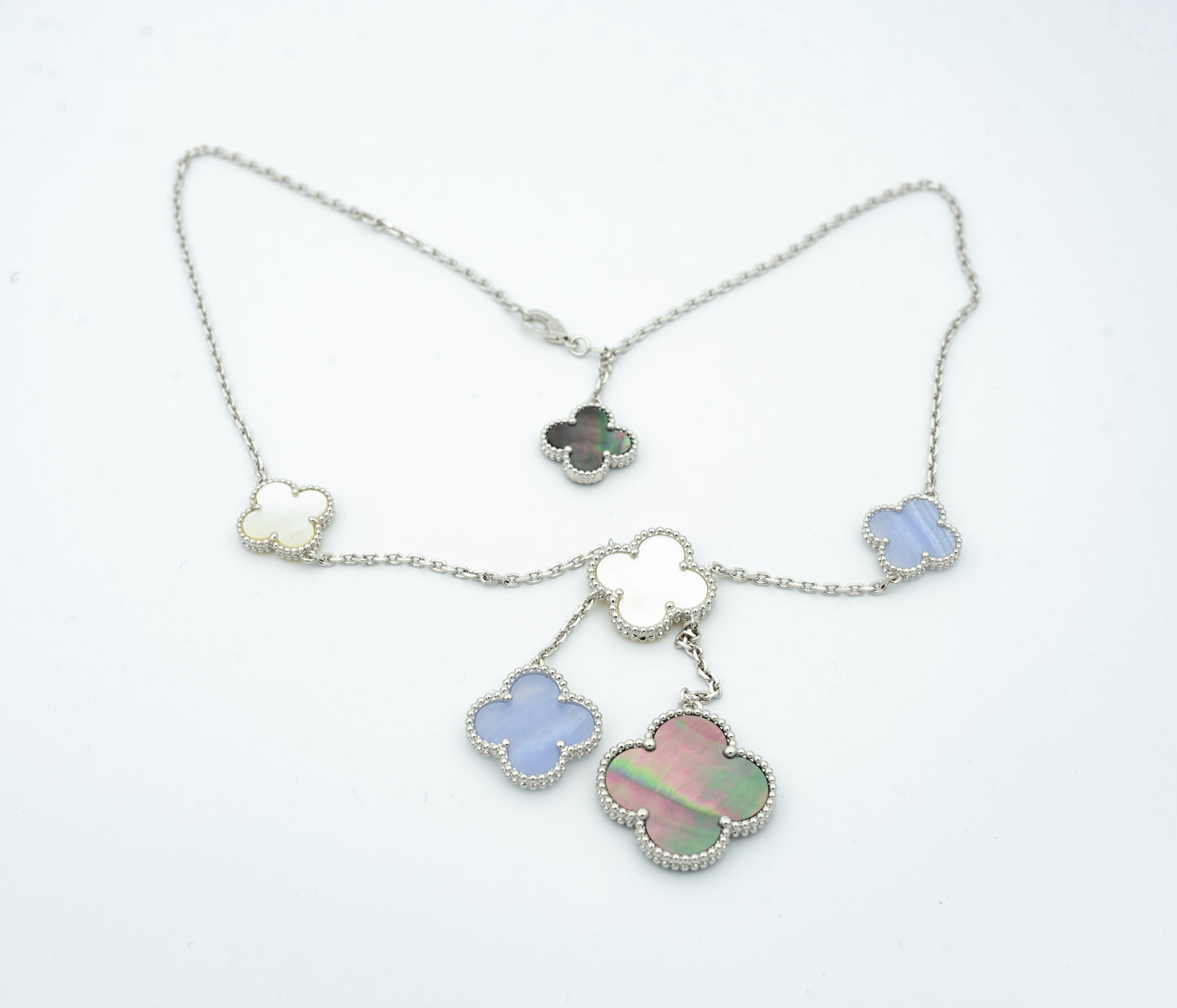 [⭐Glow]CLOVER MOP CHALCEDONY NECKLACE SILVER 6 MOTIF
