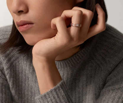 [⭐Glow]LOVE RING 4mm-wide full-diamond ring Rose Gold