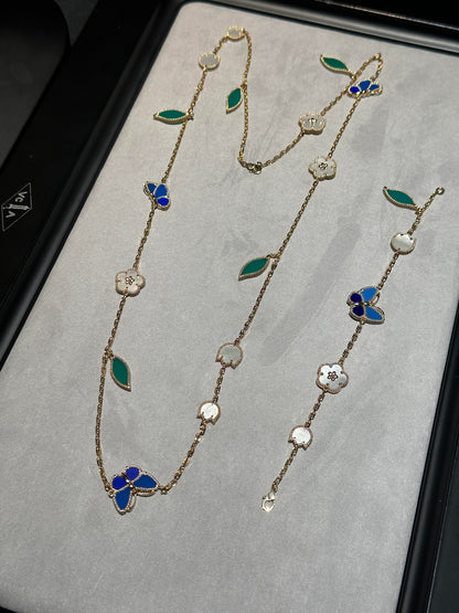 [⭐Glow] 26 NEW CLOVER 15 MOTIFS LUCKY NECKLACE