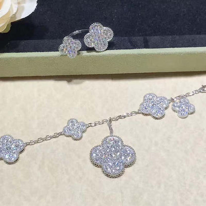 [⭐Glow]CLOVER 6 MOTIFS SILVER DIAMOND BRACELET