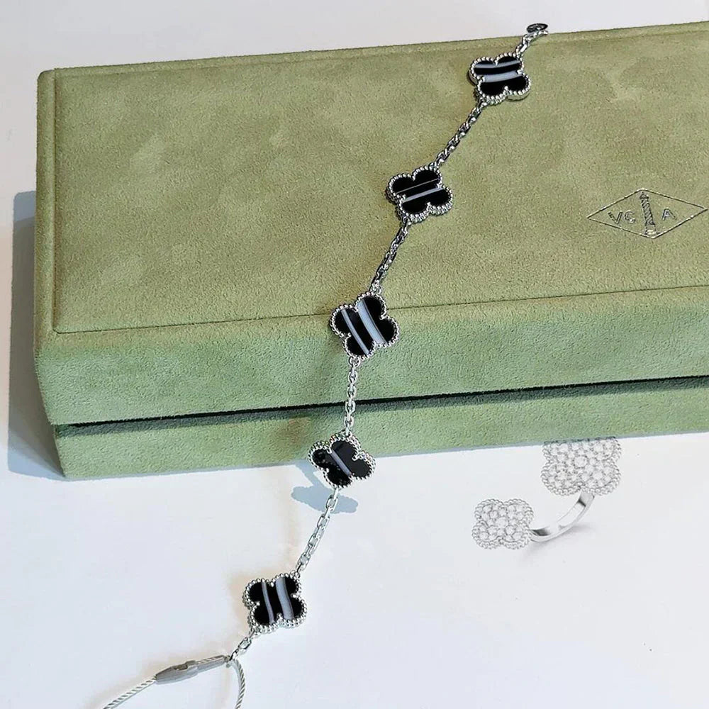[⭐Glow] CLOVER 5 MOTIF PULSAR STONE BRACELET COLLECTION