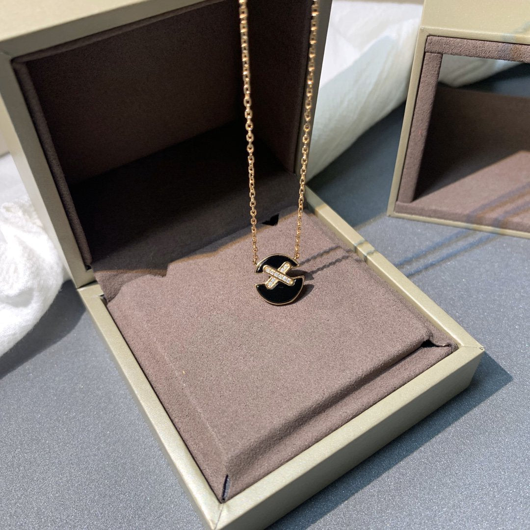 [⭐Glow]JEUX DE PINK GOLD DIAMOND NECKLACE