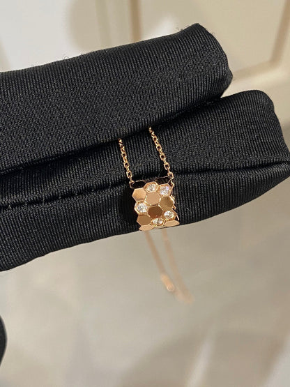 [⭐Glow]BEE LOVE DIAMOND NECKLACE
