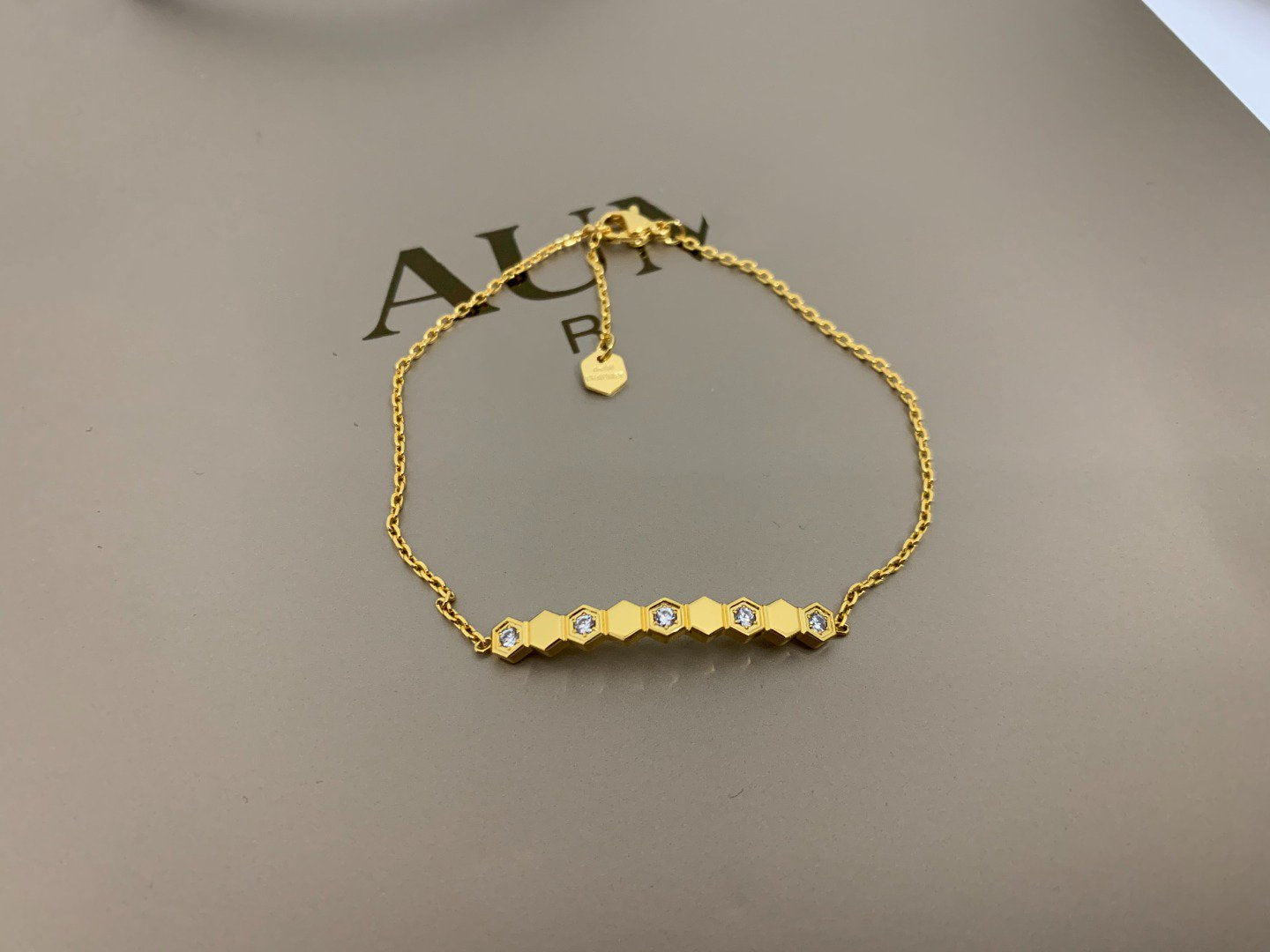 [⭐Glow]BEE LOVE BRACELET DIAMOND