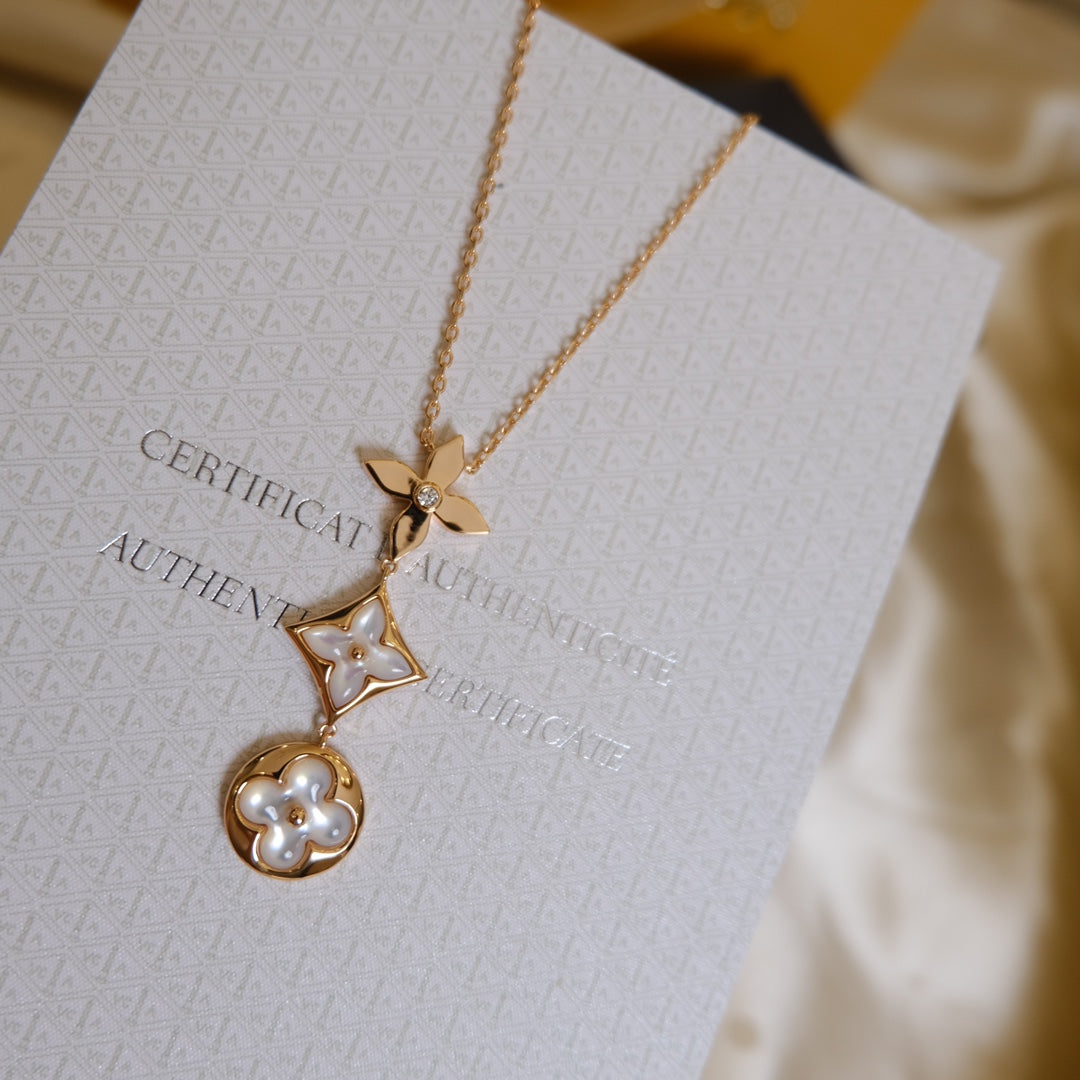 [⭐Glow]COLOR BLOSSOM LARIAT NECKLACE PINK GOLD WHITE MOTHER PEARL AND DIAMOND