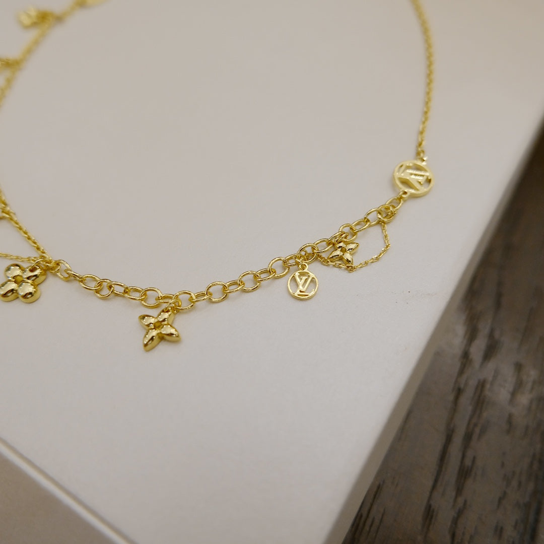 [⭐Glow]BLOOMING SUPPLE NECKLACE BRASS