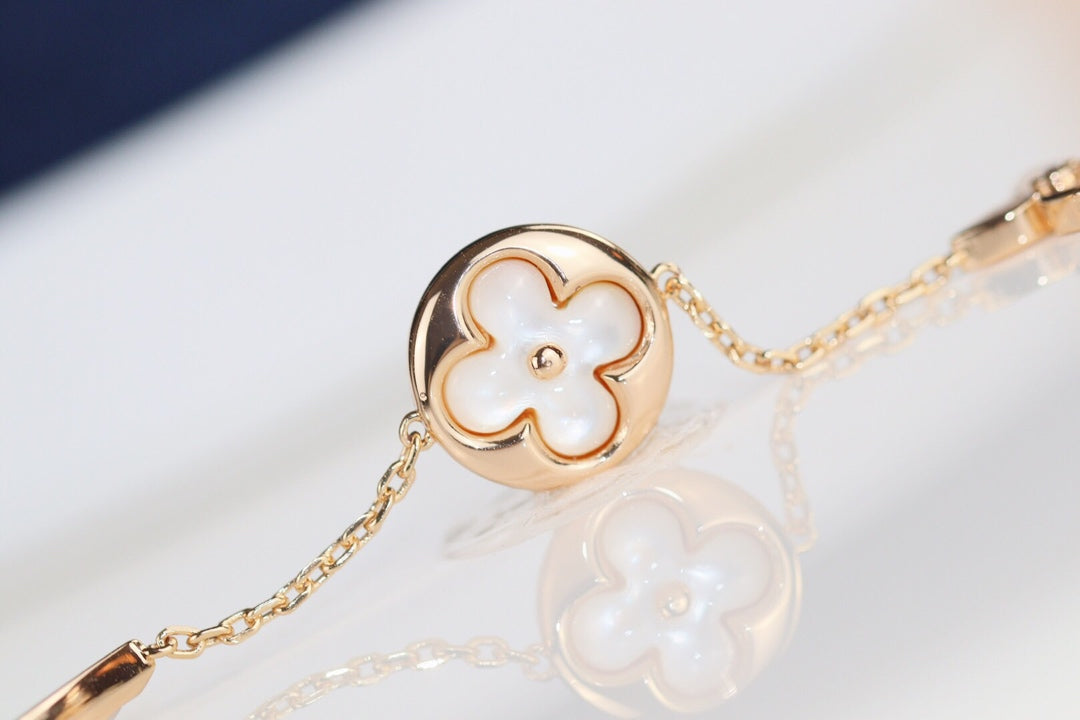 [⭐Glow]LEAF CLOVER BRACELET