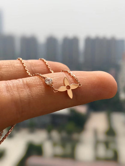 [⭐Glow]BLOSSOM PENDANT PINK GOLD AND DIAMOND